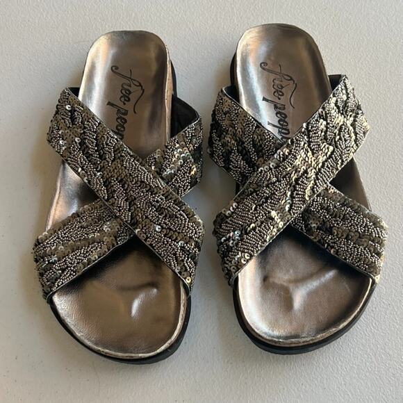 Free People Sandals Women's Sz 38.5 Moon Child Embellished Slides Sequins Beaded - Picture 1 of 9